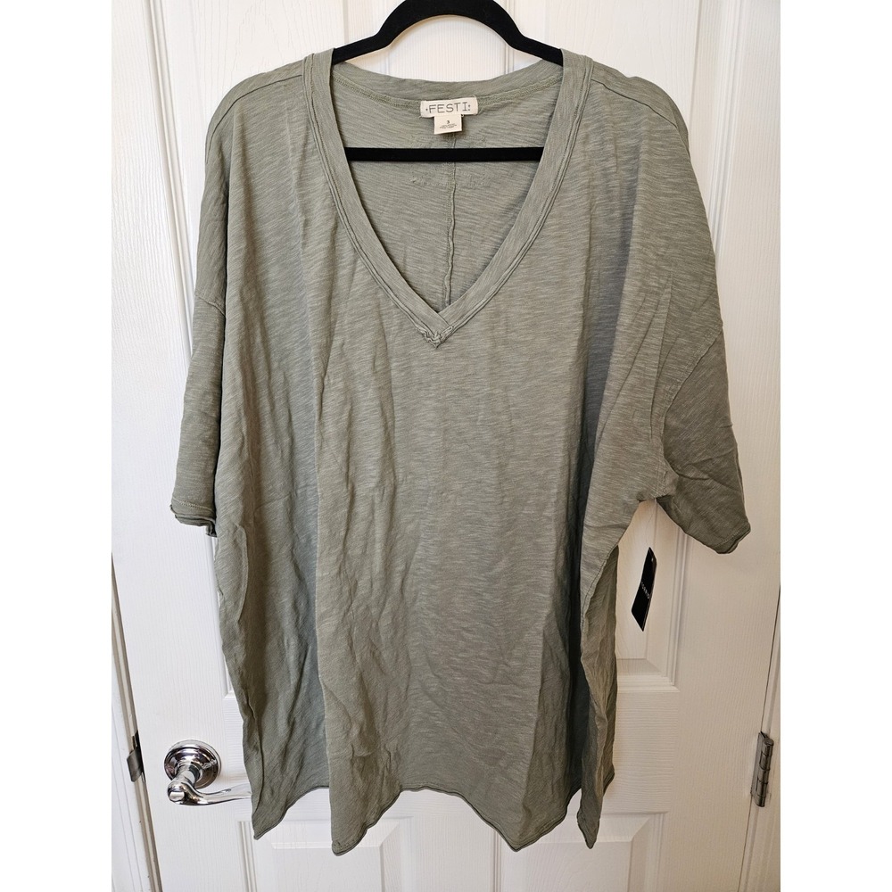 Torrid FESTI V-Neck SS Green 100% Cotton Drop Shoulder Raw Edge T-Shirt, Plus 3X
